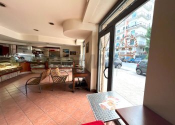 Sala da pranzo - Attività Commerciale VIALE TUNISI
30, Siracusa - foto 3