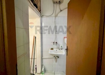 Bagno - Attività Commerciale VIALE TUNISI
30, Siracusa - foto 20