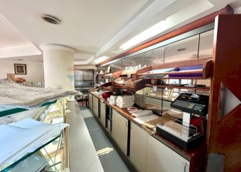 Cucina - Attività Commerciale VIALE TUNISI
30, Siracusa - foto 22