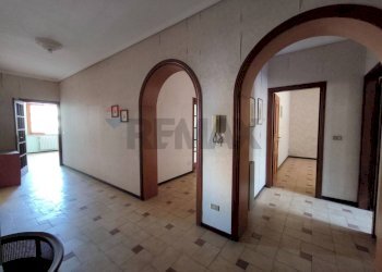 Hall / corridoio - Trilocale Via Napoli
 
77, Noto - foto 11