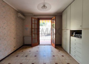 Stanza vuota - Trilocale Via Napoli
 
77, Noto - foto 13