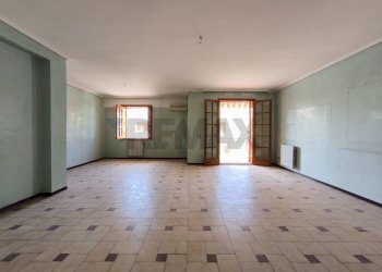 Stanza vuota - Trilocale Via Napoli
 
77, Noto - foto 40