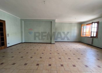 Stanza vuota - Trilocale Via Napoli
 
77, Noto - foto 43