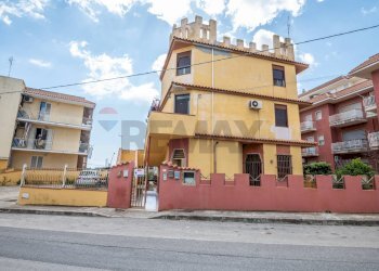 Edificio all\'aperto - Appartamento Via Agrigento
 
4, Pachino - foto 2