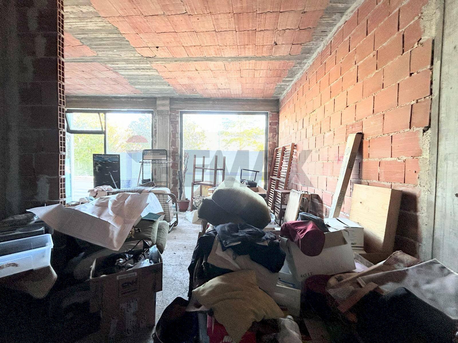 Soggiorno - Locale Commerciale VIA C. COLOMBO
 
SN, Priolo Gargallo - foto 3