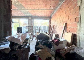 Soggiorno - Locale Commerciale VIA C. COLOMBO
 
SN, Priolo Gargallo - foto 3