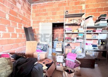 Dispensa di stoccaggio - Locale Commerciale VIA C. COLOMBO
 
SN, Priolo Gargallo - foto 6