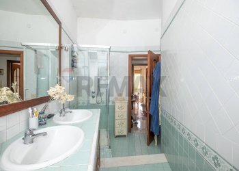Bagno - Apartment Via Filisto
184, Siracusa - photo 13
