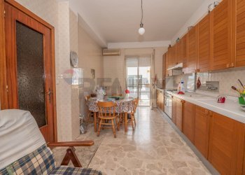 Cucina - Apartment VIA ALESSANDRIA
15, Siracusa - photo 11