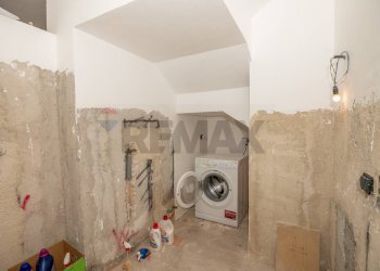 Lavanderia - Independent house Palestro
 
72, Pachino - photo 5