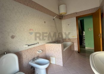 Bagno - Independent house VIA C. CATTANEO
 
3, Pachino - photo 27