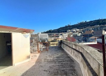 Edificio all\'aperto - Casa indipendente Melilli - foto 35