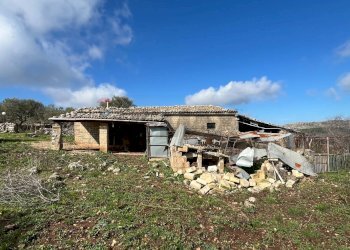 Casa all\'aperto - Terreno agricolo Contrada Campanio, Ferla - foto 15