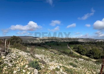 Vista delle montagne - Terreno agricolo Contrada Campanio, Ferla - foto 19
