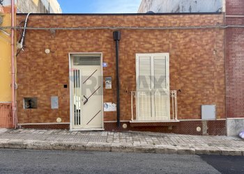 Casa all\'aperto - Independent house VIA FIUME
 
26, Pachino - photo 1