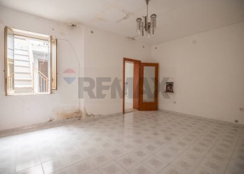 Stanza vuota - Casa indipendente Via Maria Josè
 
7, Canicattini Bagni - foto 3