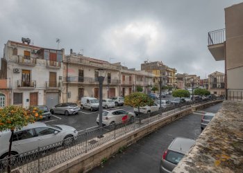 Edificio all\'aperto - Independent house Piazza Umberto I
 
31, Melilli - photo 8