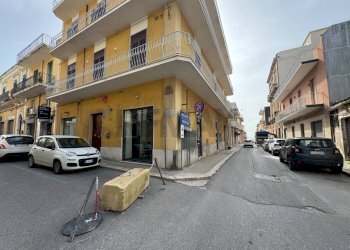 Edificio all\'aperto - Commercial Premises VIA CASSAR SCALIA
 
46, Pachino - photo 3