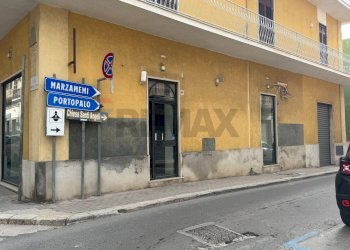 Edificio all\'aperto - Commercial Premises VIA CASSAR SCALIA
 
46, Pachino - photo 4