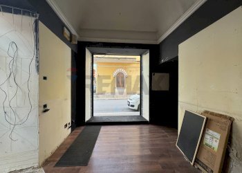 Hall / corridoio - Commercial Premises VIA CASSAR SCALIA
 
46, Pachino - photo 6