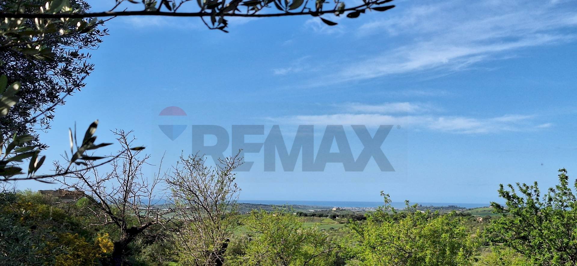 Vista delle montagne - Terreno agricolo Contrada Casale
snc, Noto - foto 2