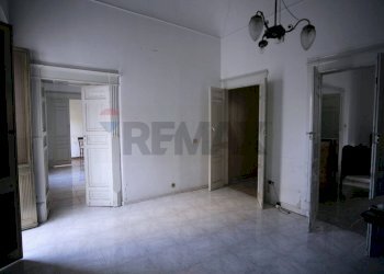Stanza vuota - Casa indipendente via Garibaldi
 
18-20, Canicattini Bagni - foto 19