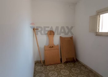 Camera / camera da letto - Independent house via Massimo D'Azeglio
 
121, Pachino - photo 22