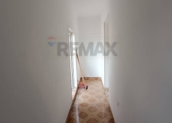 Hall / corridoio - Independent house via Massimo D'Azeglio
 
121, Pachino - photo 24