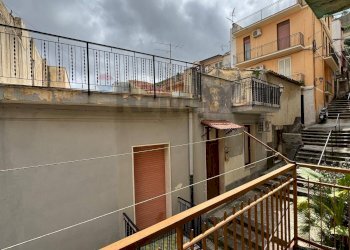balcone - Independent house Via Risorgimento
 
14, Melilli - photo 12