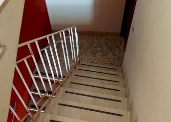 Scale - Independent house Viale Liberta'
 
42, Sortino - photo 19