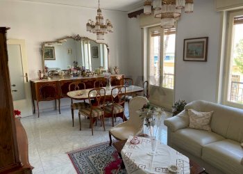 Sala da pranzo - Appartamento VIA TORINO
 
98, Siracusa - foto 6