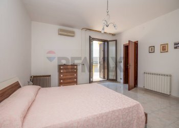 Camera - Independent house Via Cola Di Rienzo
 
35, Melilli - photo 22