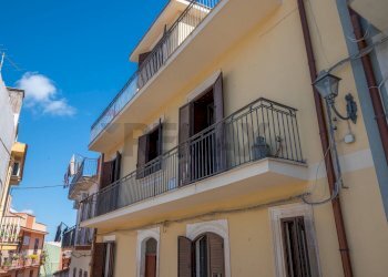 Facciata - Independent house Via Cola Di Rienzo
 
35, Melilli - photo 26