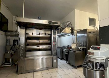 Ricezione / Lobby - Attività Commerciale Via Italia
110, Siracusa - foto 5