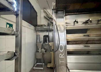 Dispensa di stoccaggio - Attività Commerciale Via Italia
110, Siracusa - foto 6