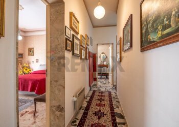 Hall / corridoio - Appartamento via delle cave
 
62, Priolo Gargallo - foto 18