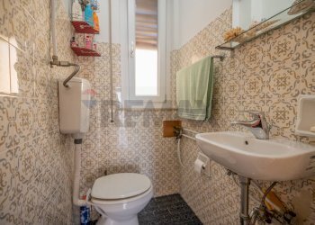 Bagno - Appartamento via delle cave
 
62, Priolo Gargallo - foto 32
