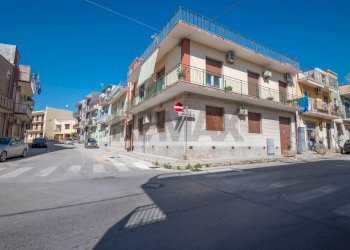 Edificio all\'aperto - Appartamento via delle cave
 
62, Priolo Gargallo - foto 59