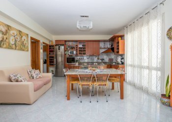 Sala da pranzo - Independent house via Lombardia
 
54, Pachino - photo 9