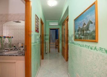 Hall / corridoio - Independent house via Lombardia
 
54, Pachino - photo 16