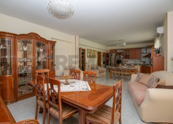 Sala da pranzo - Independent house via Lombardia
 
54, Pachino - photo 36