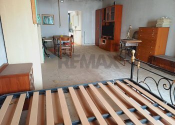 Sala da pranzo - Casa semi indipendente via Fratelli Amato
 
62, Floridia - foto 4