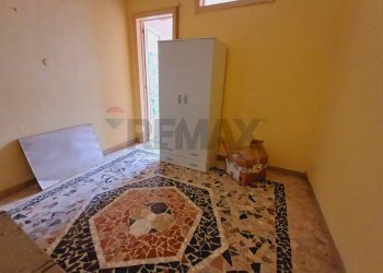 Camera / camera da letto - Casa semi indipendente via Fratelli Amato
 
62, Floridia - foto 10