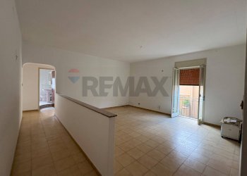 Stanza vuota - Quadrilocale RONCO ELISABETTA
 
2, Ferla - foto 3