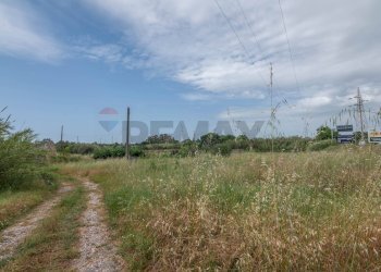 Giardino - Terreno edificabile VIA GIUSEPPE FARINA
1, Siracusa - foto 30