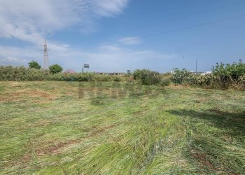 Giardino - Terreno edificabile VIA GIUSEPPE FARINA
1, Siracusa - foto 4
