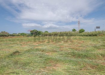 Giardino - Terreno edificabile VIA GIUSEPPE FARINA
1, Siracusa - foto 8