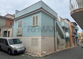 Casa all\'aperto - Independent house Via Agostino de Pretis
 
139, Pachino - photo 2