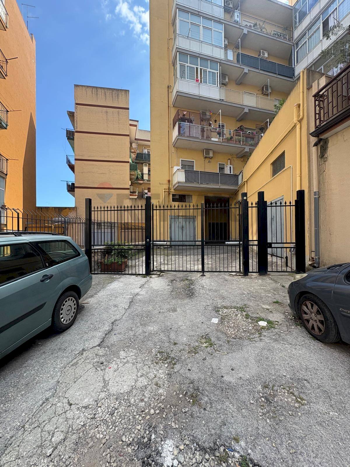 Edificio all\'aperto - Box VIA GROTTA SANTA
 
175, Siracusa - foto 1