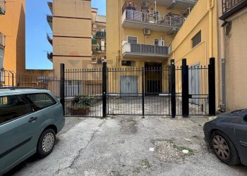 Edificio all\'aperto - Box VIA GROTTA SANTA
 
175, Siracusa - foto 1